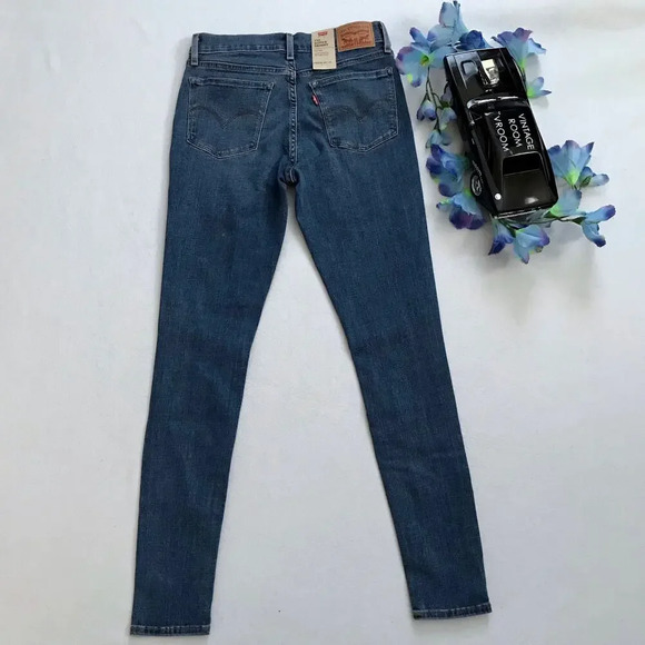 Levi's NWT 710 Super Skinny Distressed Jeans Women 4/27 - Picture 6 of 11